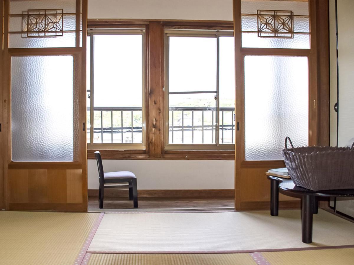 Hotel Guest Cafe Kuchikumano Kamitondacho Esterno foto